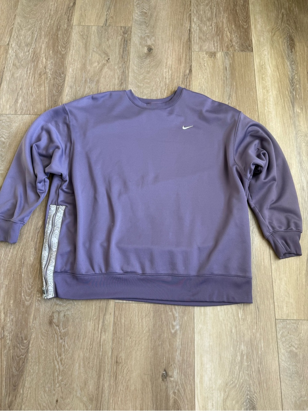 Nike  Lavender Crewneck Sweatshirt